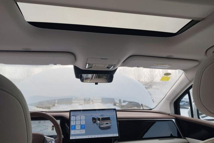 Used BYD Xia 2025 DM-i 1.5T 100km Leading Model
