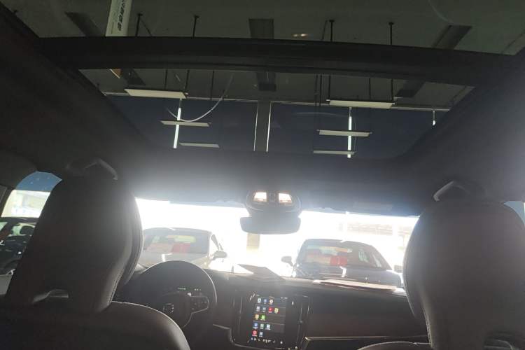 Used Volvo S90 2022 B5 Zhiyi Luxury Edition
