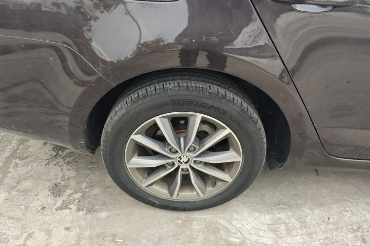 Used Skoda Octavia 2017 1.6L Manual Trend Edition