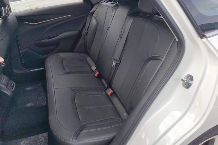 Used Buick Excelle GX 2018 18T Automatic Elite Model
