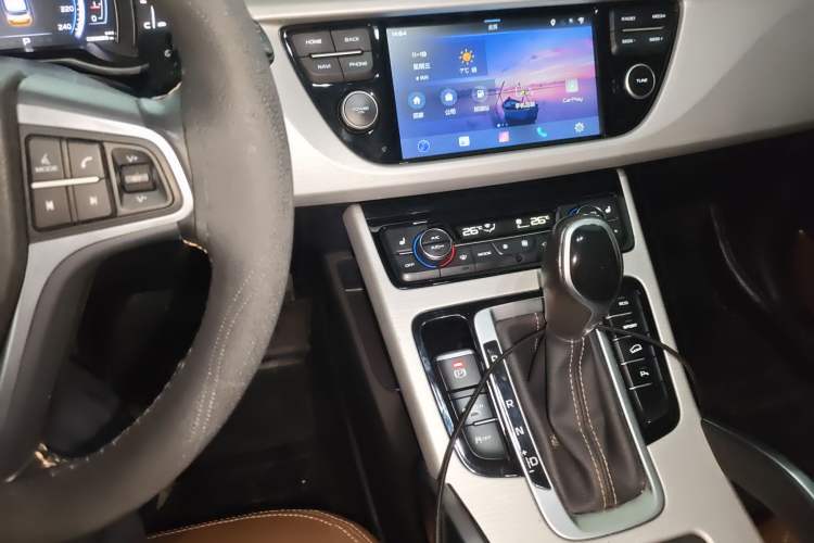 Used Geely Auto Emgrand X7 Sport 2016 1.8TD Automatic ZhiZun Version