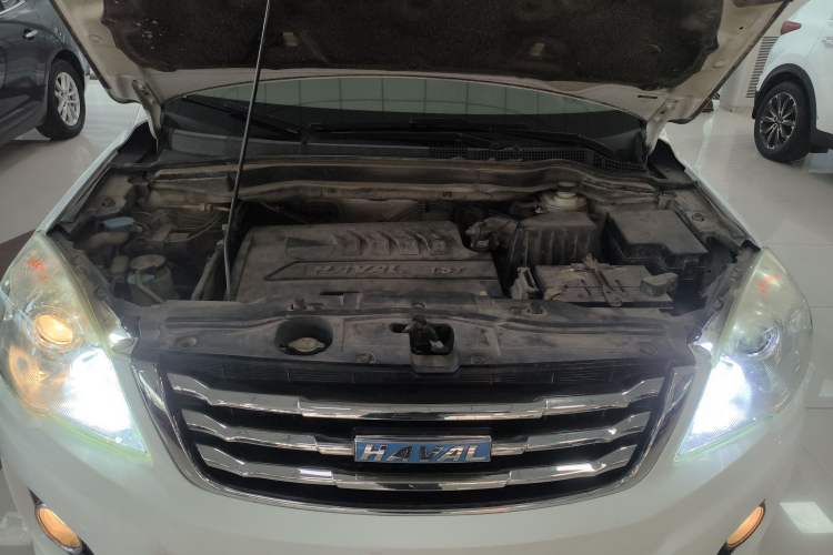 Used Haval H6 2016 Upgraded Model 1.5T Manual Two-Wheel Drive Value Edition
