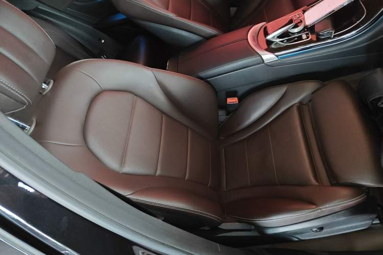 Used Mercedes-Benz GLC 2018 GLC 260 4MATIC Dynamic Edition