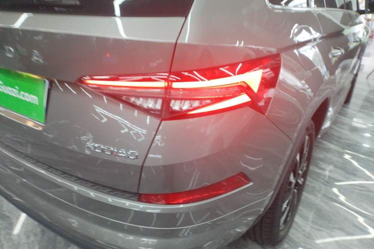 Used Skoda Kodiaq 2023 TSI330 7-Seater Two-Wheel-Drive Luxury Edition