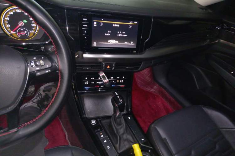 Used Volkswagen Passat 2020 330TSI Elite Edition China VI