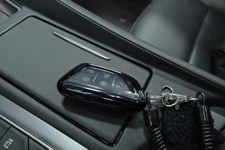 Used Cadillac CT5 2024 28T Luxury Pro Trim
