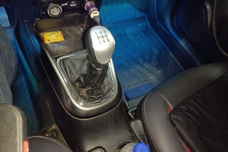 Used Changan CS15 2016 1.5L Manual Fashion Edition
