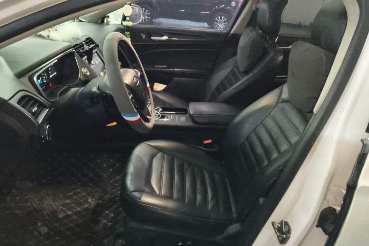 Used Ford Mondeo 2017 EcoBoost 180 Luxury Model
