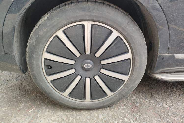 Used Hima AITO M9 2024 Range-Extended Ultra Version 42 kWh 6-Seater Model
