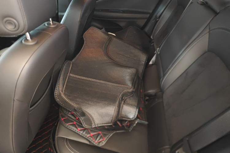 Used Buick Verano 2019 Sedan 20T Dual-Clutch Luxury Model