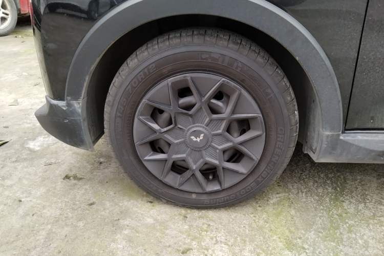 Used Wuling Hongguang MINIEV 2022 GAMEBOY 300km Enthusiast Model with Lithium Iron Phosphate
