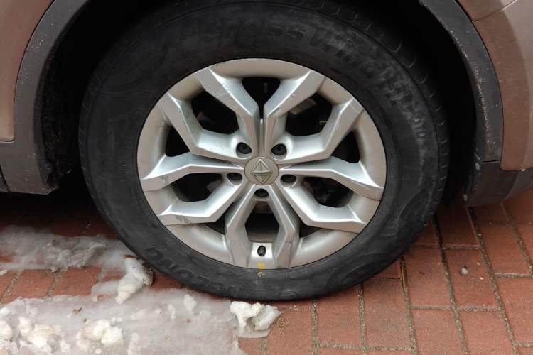 Used BORGWARD BX5 2017 20TGDI Automatic Two-Wheel Drive New Edition
