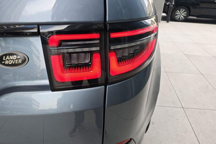 Used Land Rover Discovery Sport 2021 249 PS R-Dynamic SE Performance Tech Edition 5 Seats