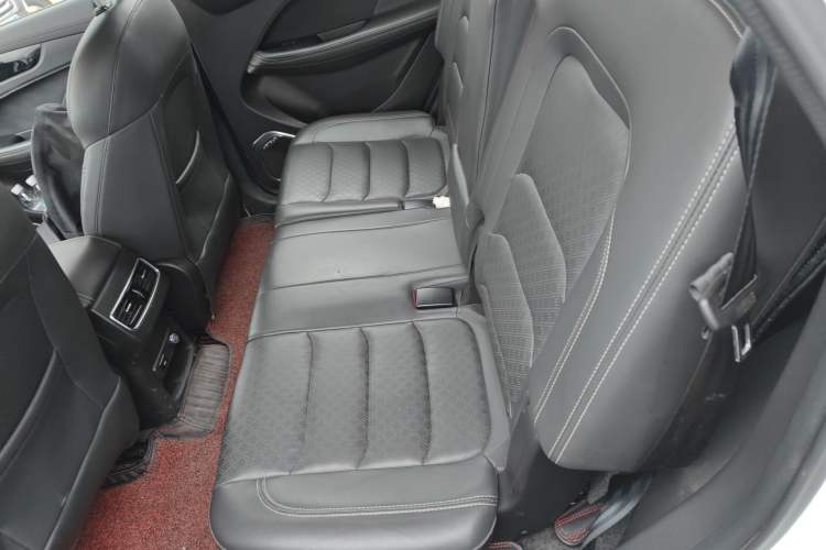 Used JETOUR X90 2019 1.5T Automatic Enjoyment Model 6 Seats Emission Standard China V