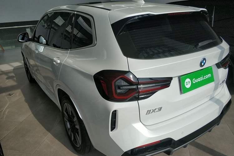 Used BMW iX3 2023 Leading Model