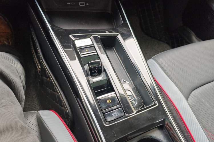 Used Volkswagen Lamando 2022 Lavida L 280TSI DSG Cool & Spicy Edition
