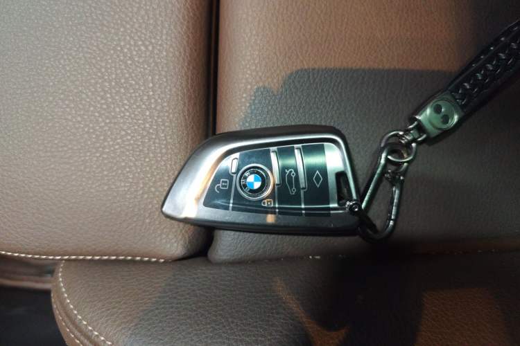 Used BMW X1 2022 sDrive25Li Leading Model
