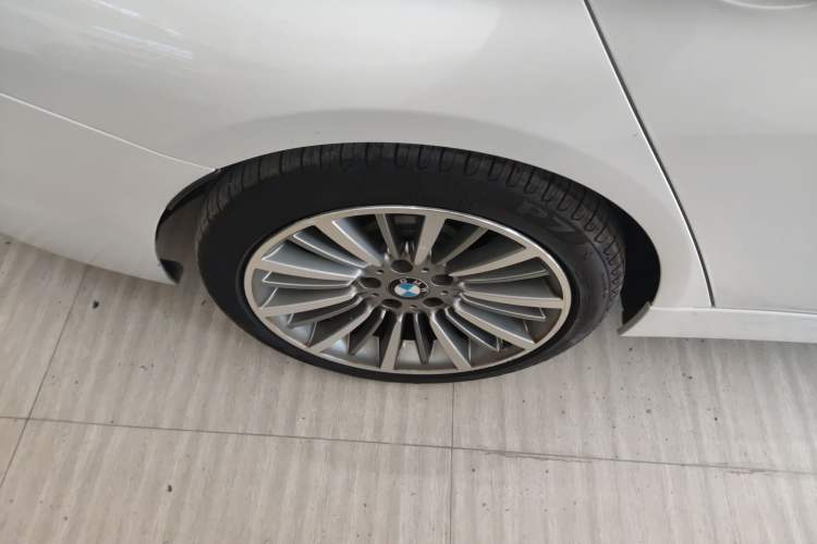 Used BMW 3 Series 2019 320Li Fashion Model
