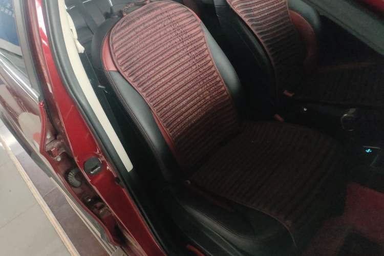 Used Haval H1 2015 1.5L AMT Urban Model