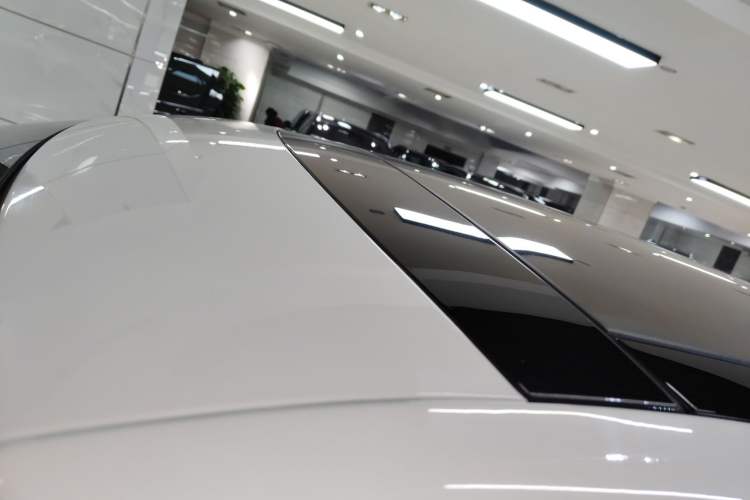 Used Land Rover Range Rover Evoque 2023 Aurora L 249 PS Luxury Edition
