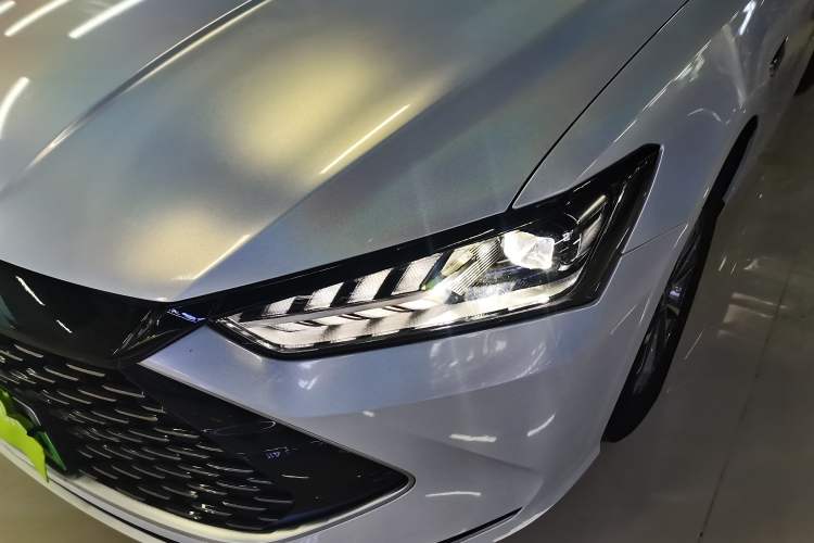 Used BYD Qin PLUS 2023 Champion Edition DM-i 55KM Leading Model
