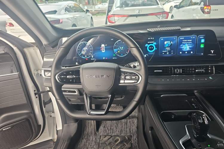 Used Chery Tiggo 7 PLUS 2023 Champion Edition 1.6 TGDI DCT Extraordinary Version
