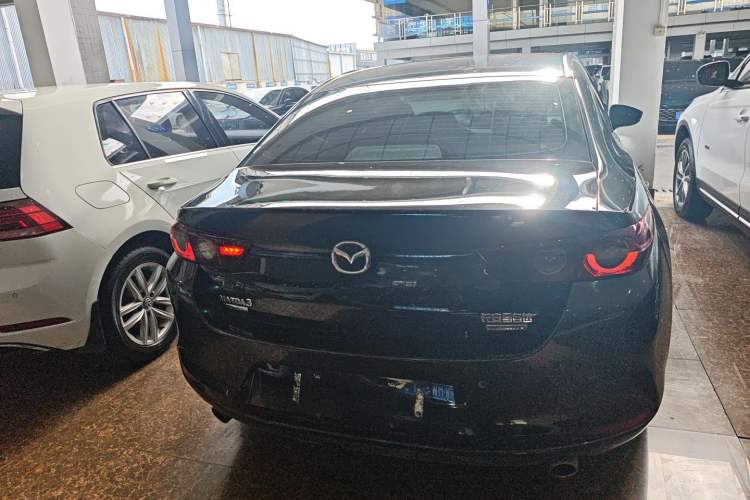 Used Mazda Mazda 3 Axela 2022 2.0L Automatic ZhiXuan Edition
