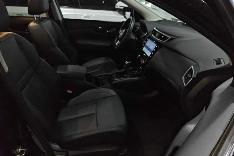 Used Nissan Qashqai 2023 Classic 2.0L CVT XV+ Leading Edition
