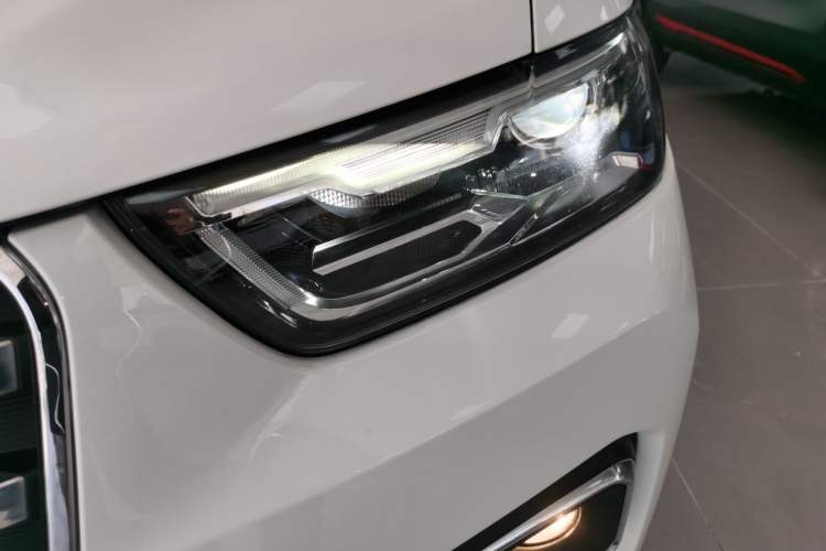 Used Haval H6 2018 Red-Label 2.0T Automatic Luxury Model
