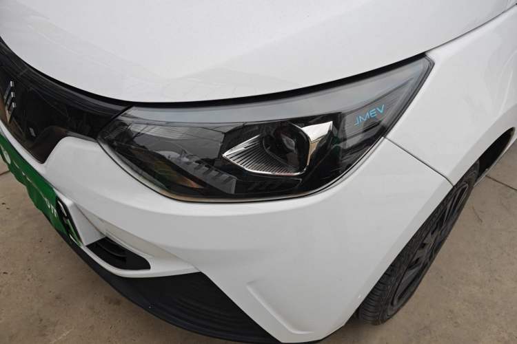 Used JMEV Xiao Qilin 2023 Joyful Edition 201km Comfort Model
