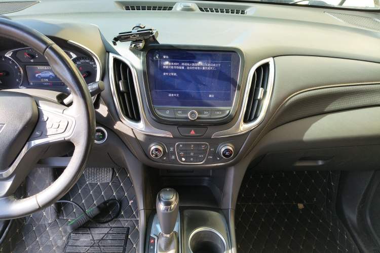 Used Chevrolet Equinox 2019 535T Automatic YuJie Edition China V Standard