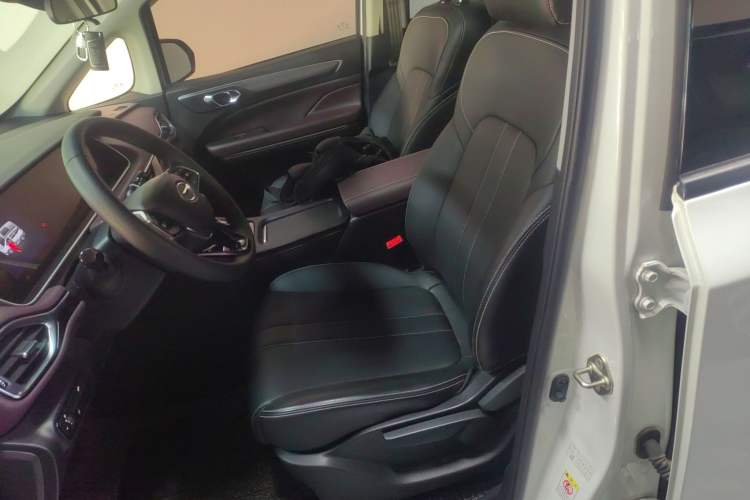 Used GAC Trumpchi M6 2021 PRO 270T DCT Luxury Edition
