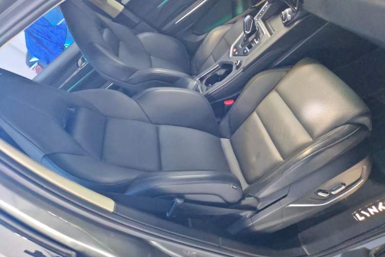 Used Lynk & Co 01 2021 2.0TD Two-Wheel-Drive Pro Trim