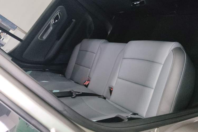 Used AION Y 2023 Plus 510 Smart Edition