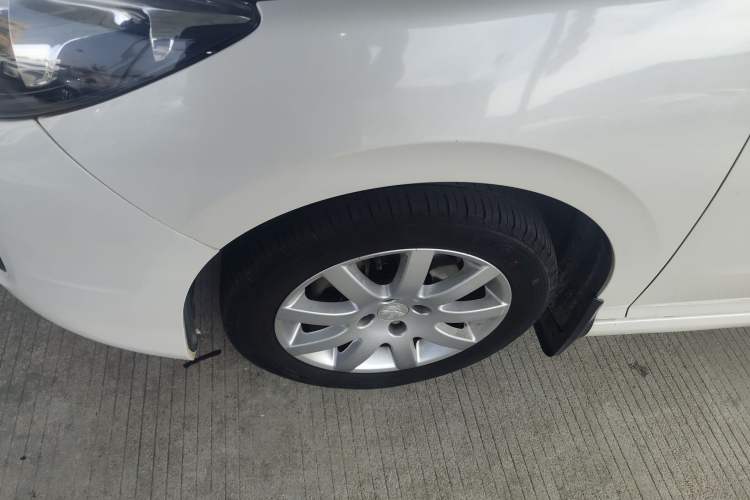 Used Peugeot 308 2014 Enjoyment Edition Classic 1.6L Automatic Fashion Model