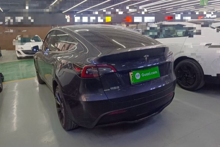 Used Tesla Model Y 2024 Long-Range All-Wheel-Drive Version