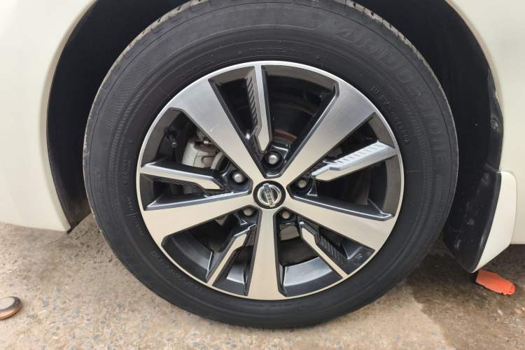 Used Nissan Lannia 2021 1.6L CVT Cool Edition