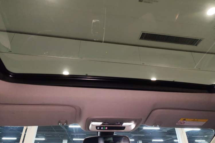 Used Buick LaCrosse 2022 652T Luxury Version
