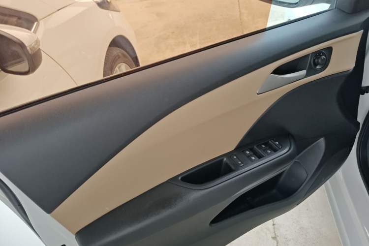 Used Chevrolet Monza 2020 320 Automatic Enjoyment Edition
