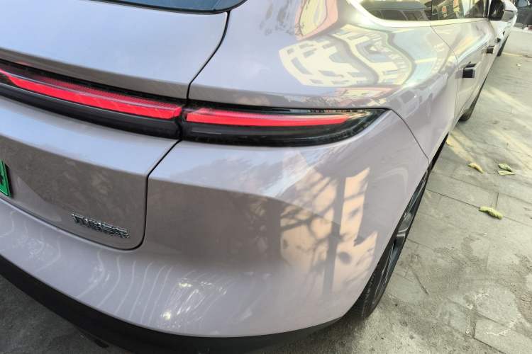 Used Nio ET5T 2023 75 kWh Touring