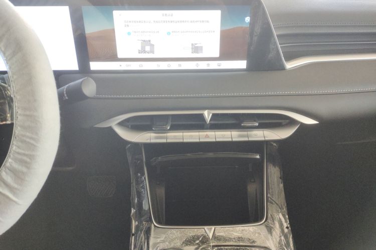 Used Venucia V DD-i 2025 Orca 150km Joyful Journey Edition
