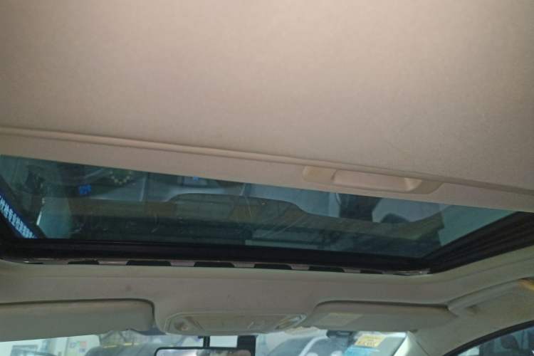 Used Ford Focus 2012 Sedan 1.6L Automatic Fashion Edition
