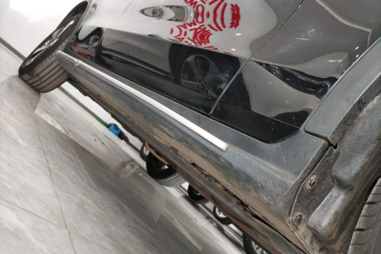 Used Mercedes-Benz GLC 2018 GLC 260 4MATIC Luxury Model
