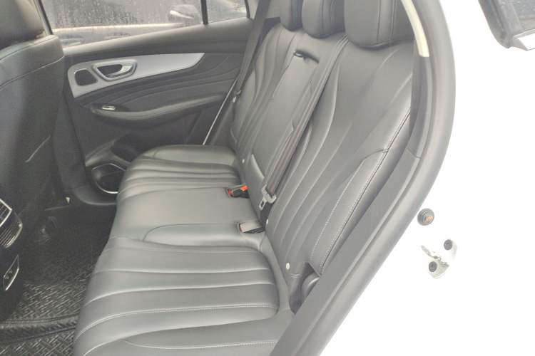 Used Roewe RX5 MAX 2019 300TGI Automatic Smart Cabin Luxury Edition
