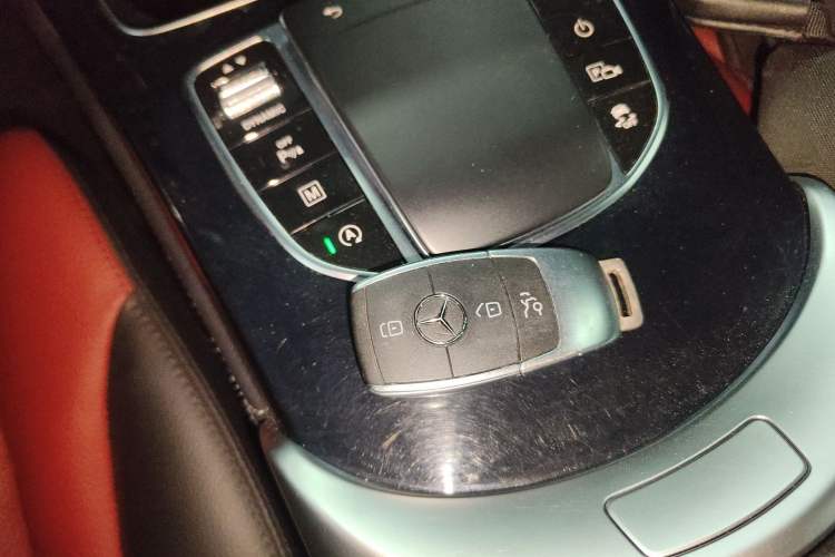 Used Mercedes-Benz GLC 2020 GLC 260 L 4MATIC Luxury Model