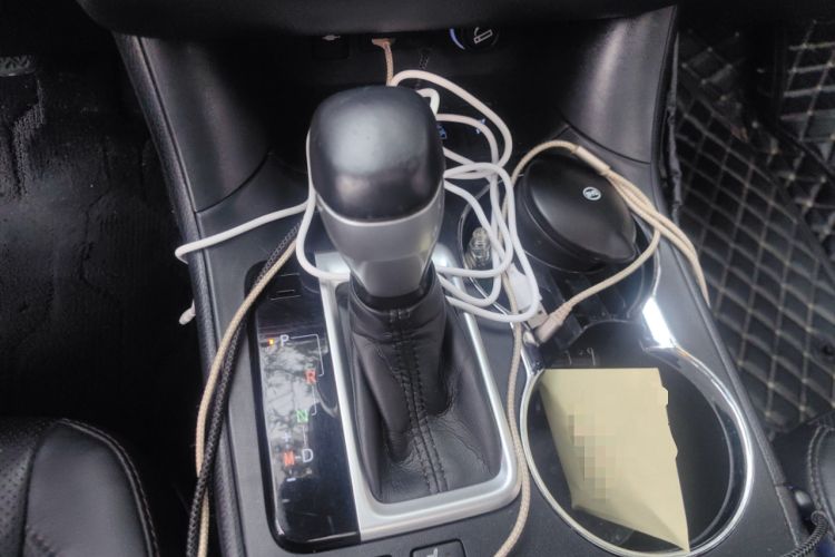 Used Toyota Highlander 2018 2.0T Four-Wheel Drive Prestige Version 7 Seats China VI Standard
