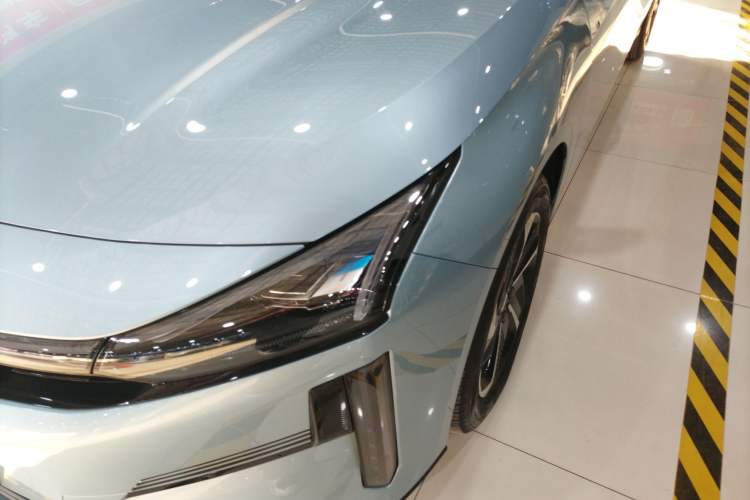 Used  L6 2025 EM-i 140km Starship Edition
