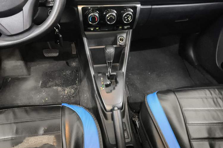 Used Toyota YARiS L 2021 1.5L CVT Leading Edition
