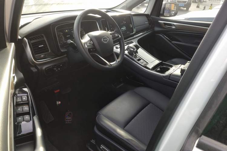 Used GAC Trumpchi M8 2023 Lingxiu Series 390T Luxury Edition
