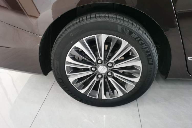 Used Buick GL8 2021 ES Land Cruiser 653T Smart Flagship Model